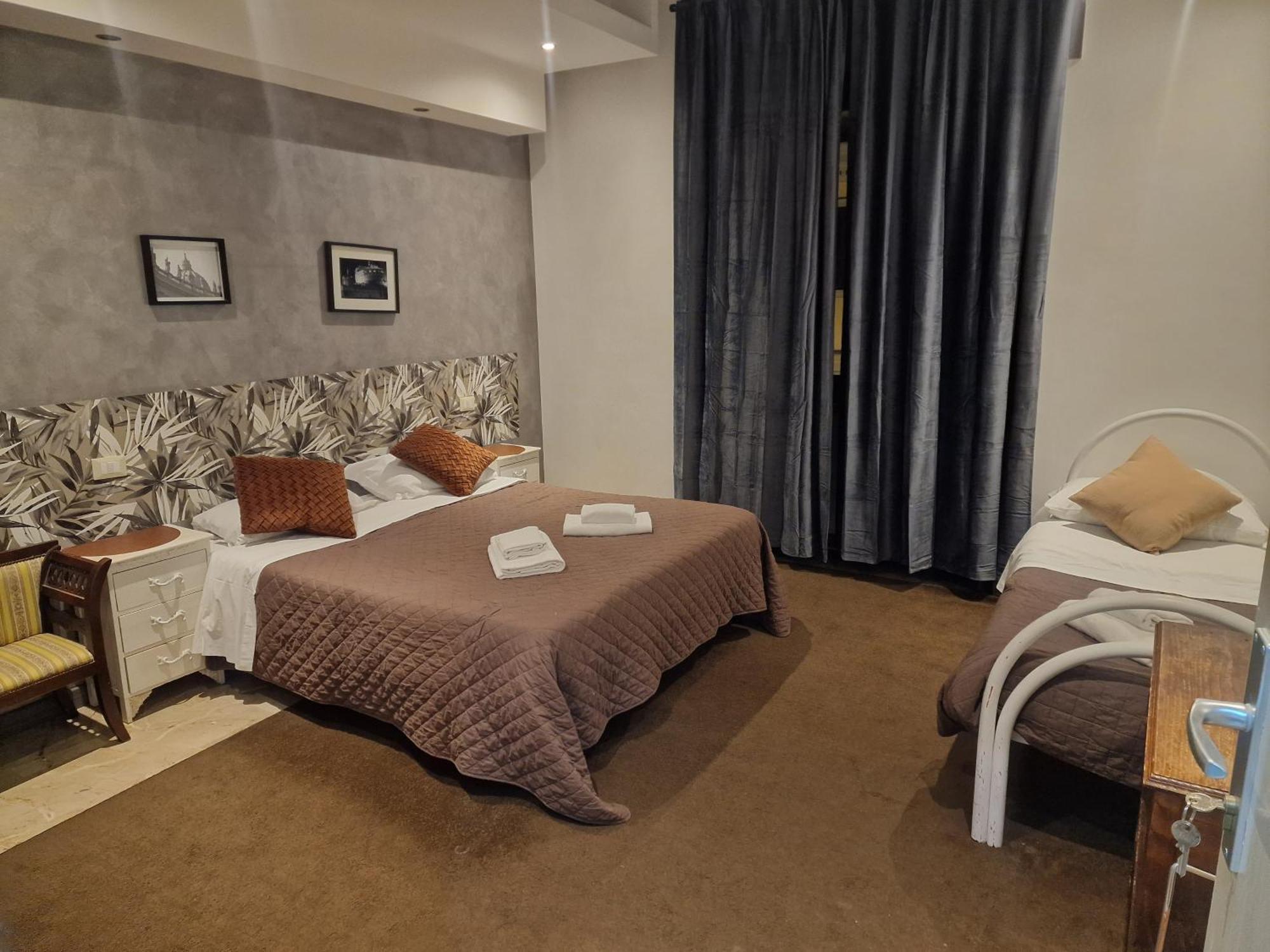 Roma Story 2 Hotel Luaran gambar